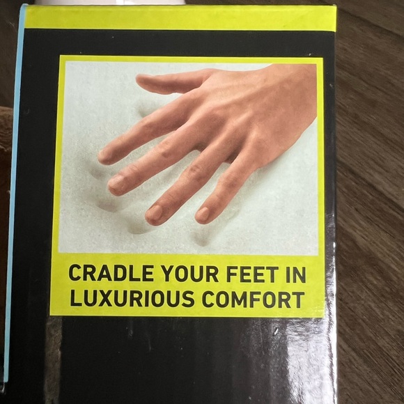 Memory foam slippers - Picture 14 of 16